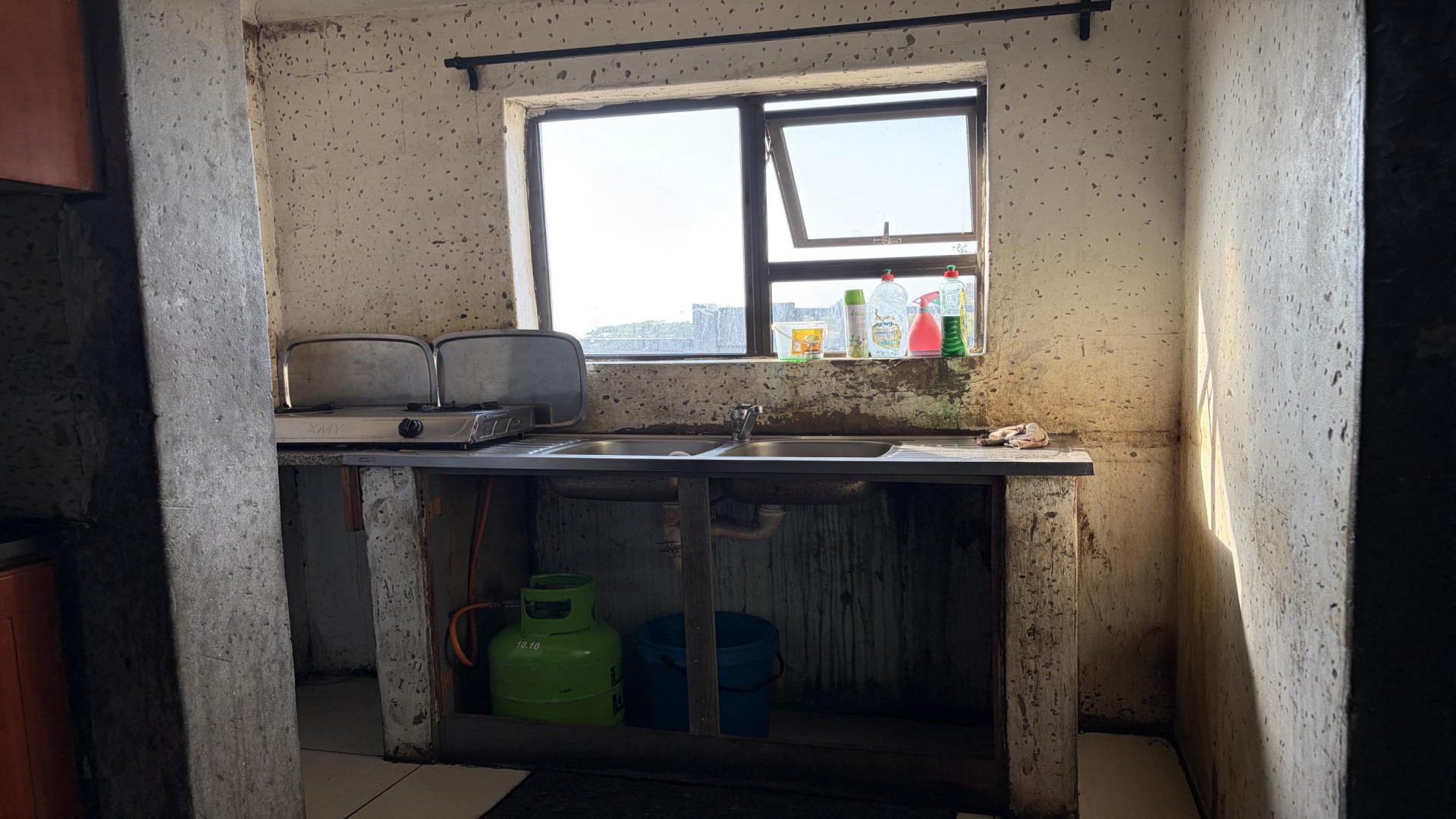 Kitchen of property in Sezela