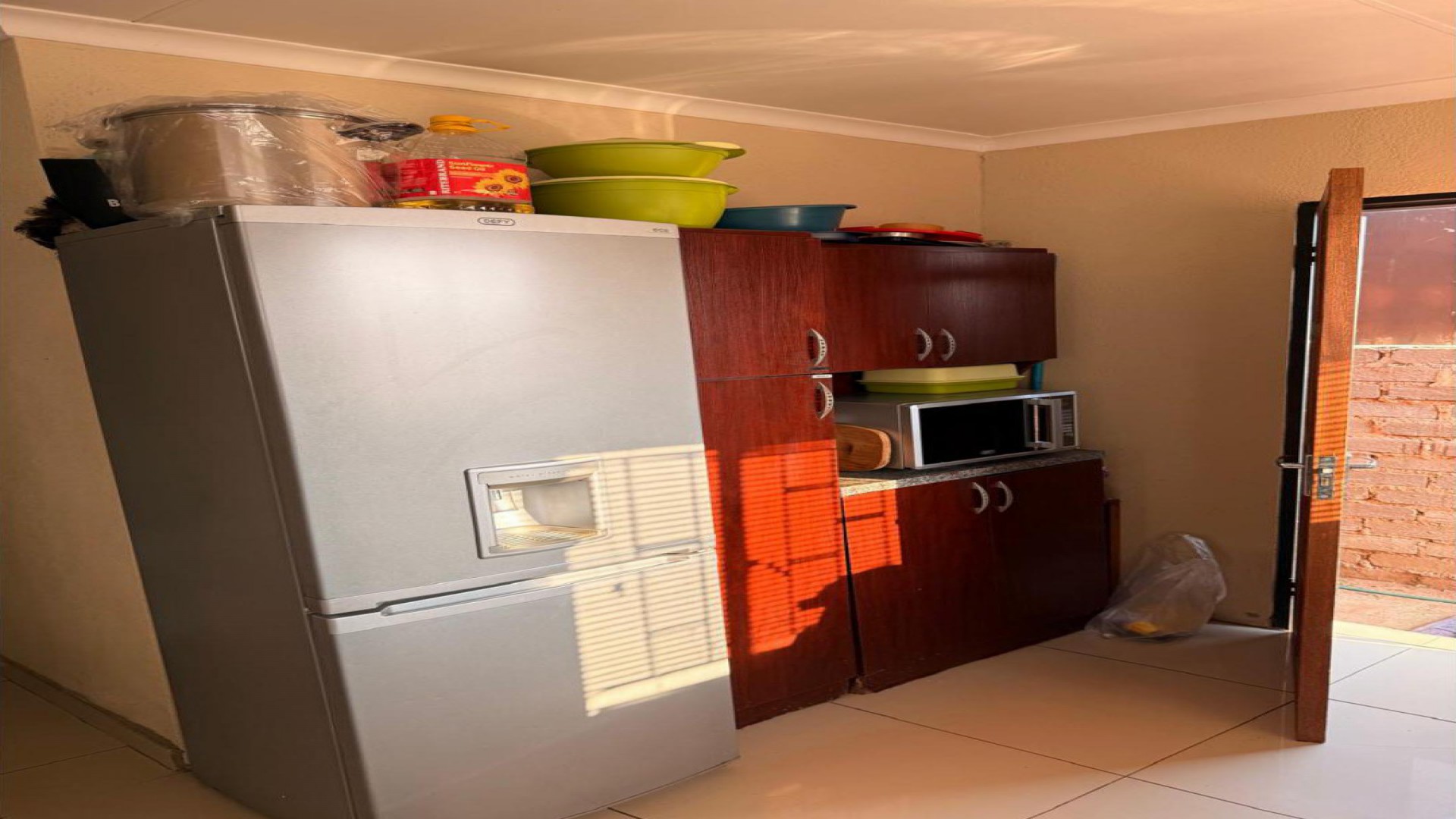 Kitchen of property in Soshanguve East