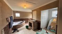 Bathroom 2 of property in Evander