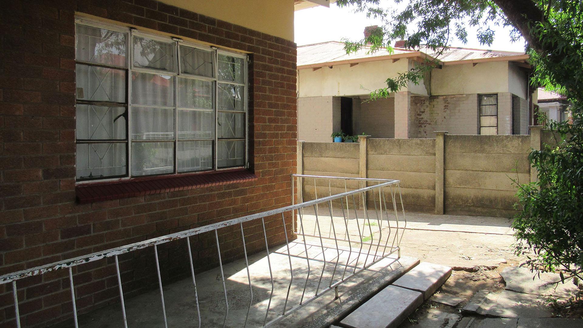 Front View of property in Turffontein