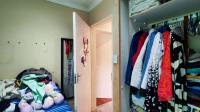 Bed Room 1 - 9 square meters of property in Mindalore