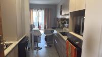 Kitchen of property in Rooihuiskraal