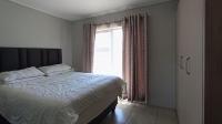 Bed Room 1 - 10 square meters of property in Rooihuiskraal
