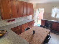  of property in Liefde en Vrede