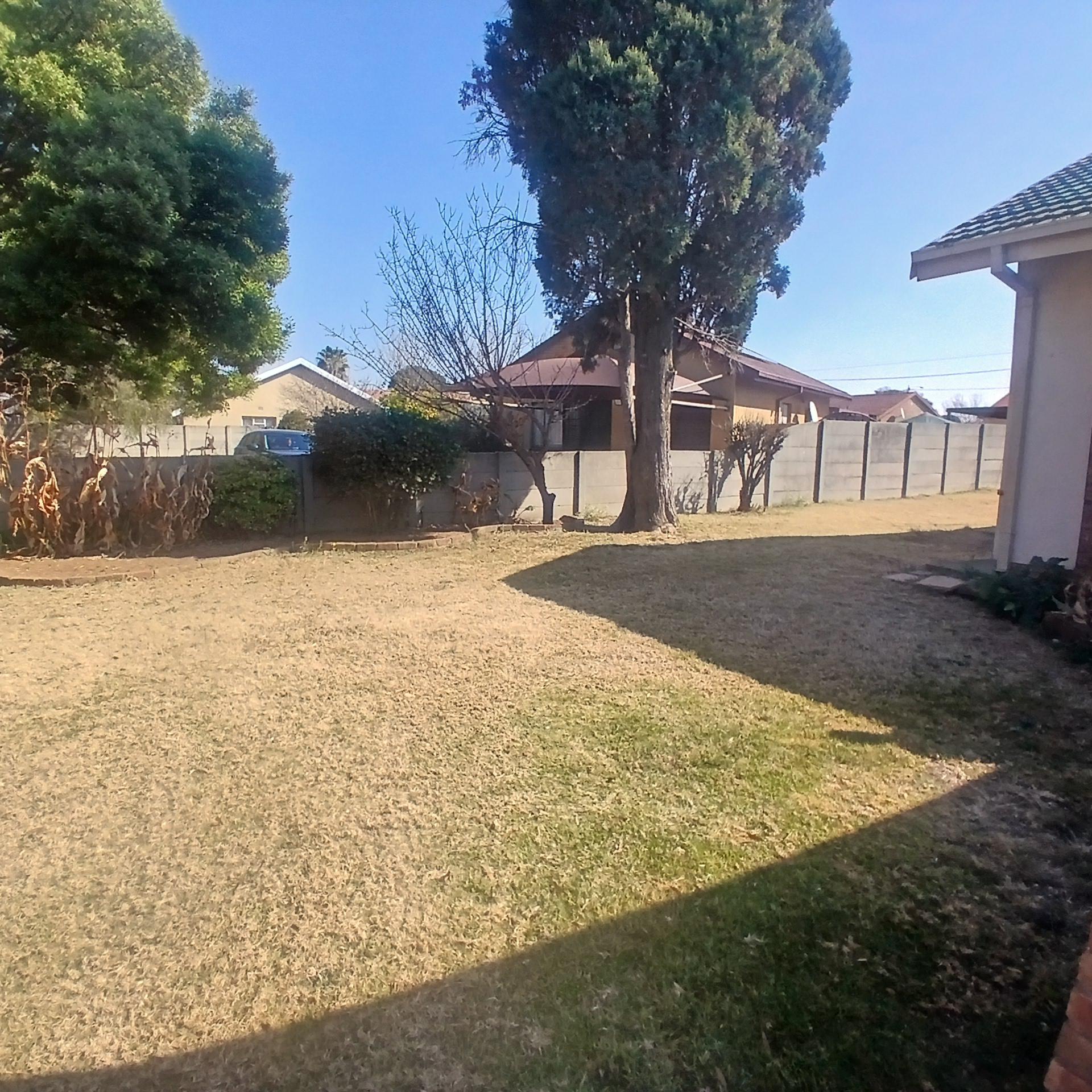  of property in Nigel