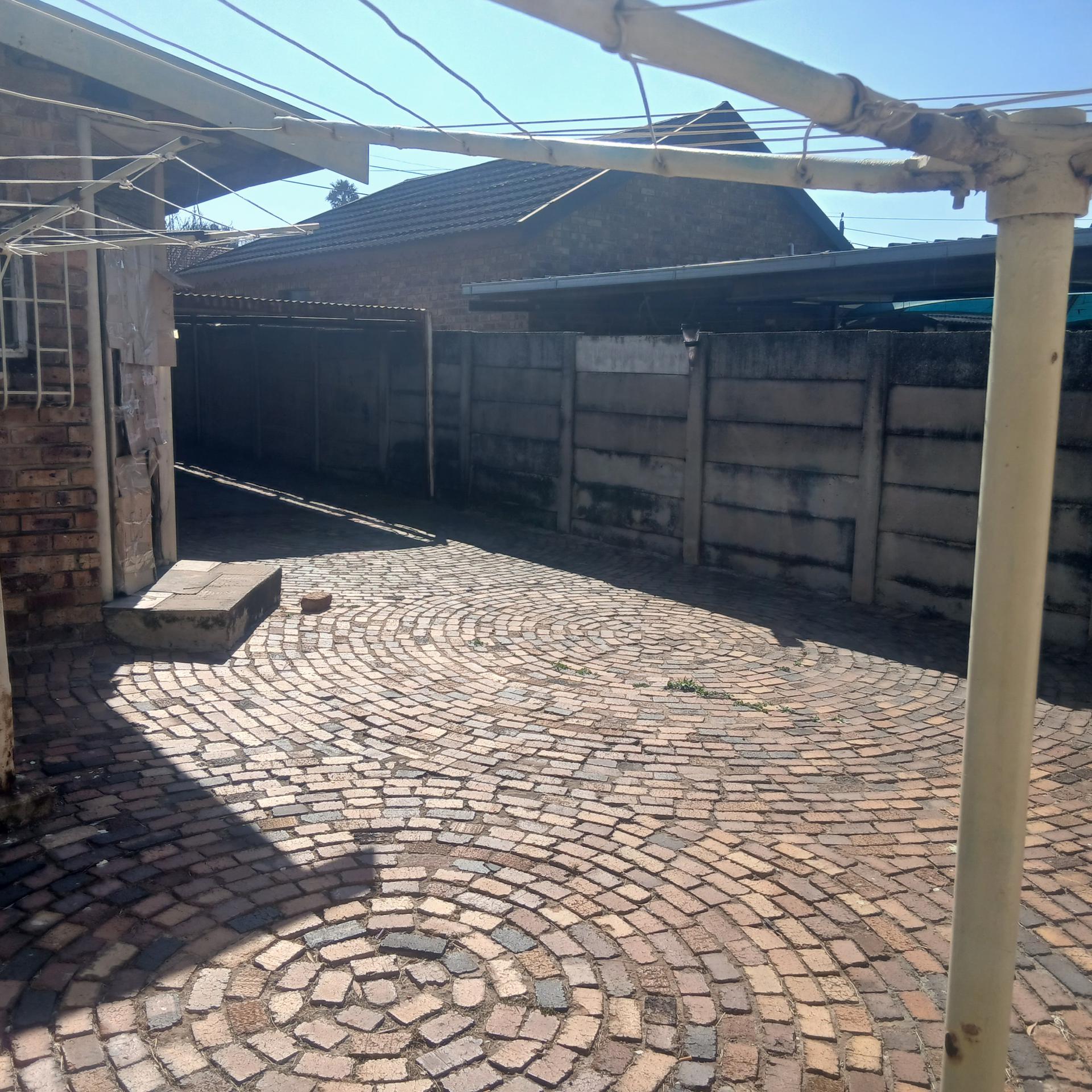  of property in Nigel