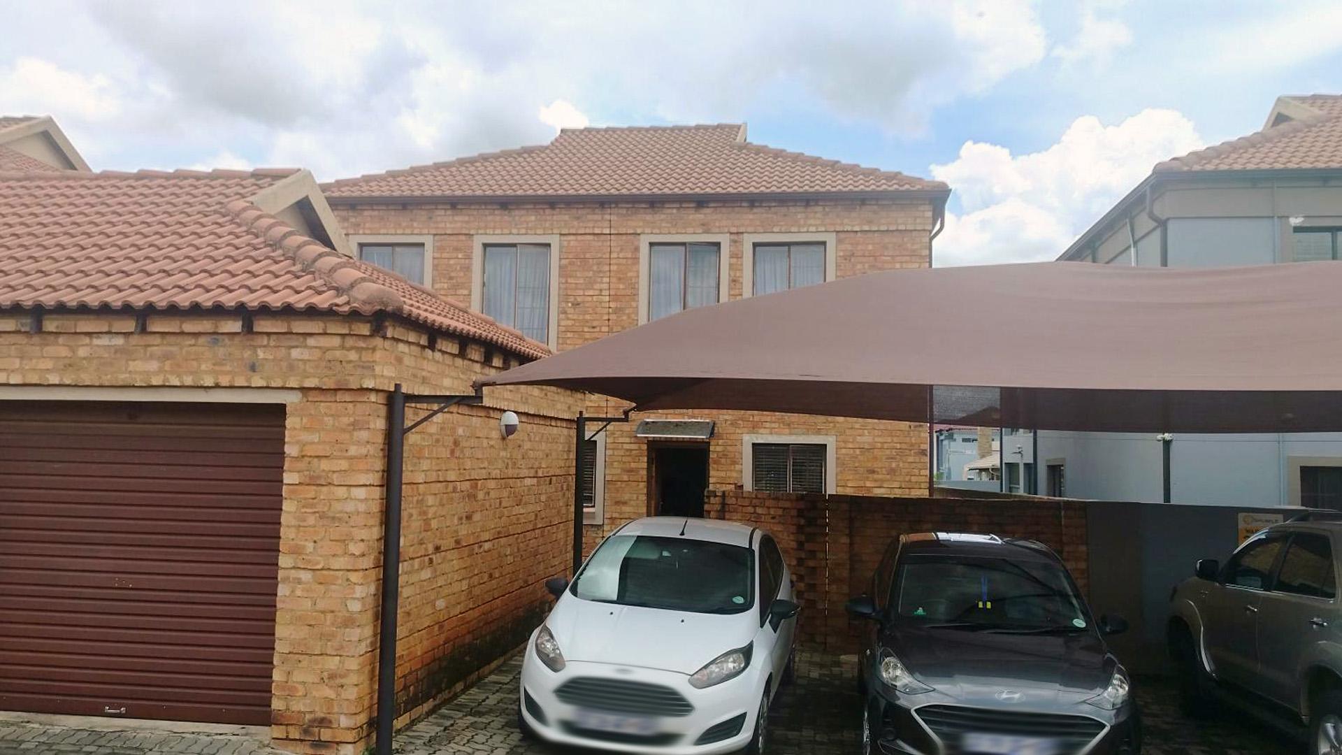 Front View of property in Theresapark