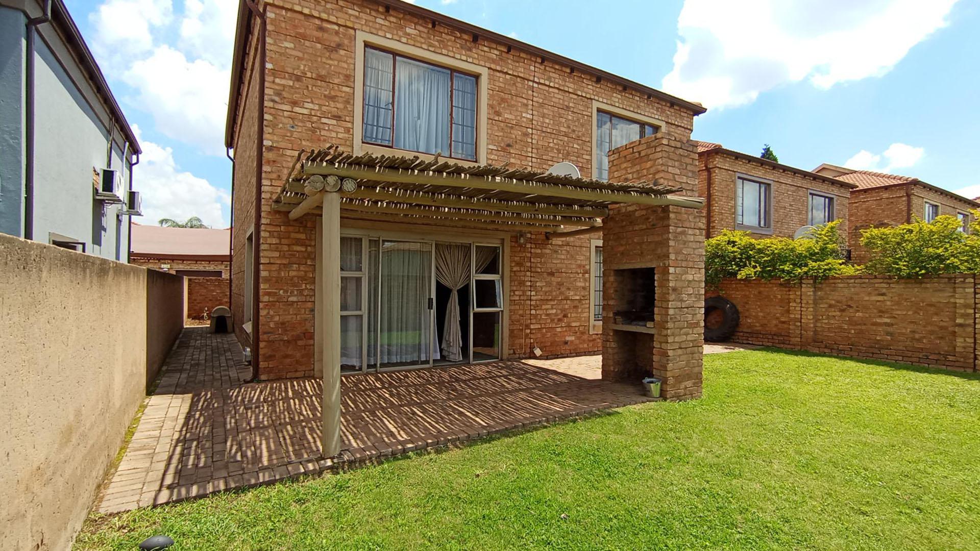 Backyard of property in Theresapark