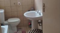 Bathroom 1 of property in Theresapark