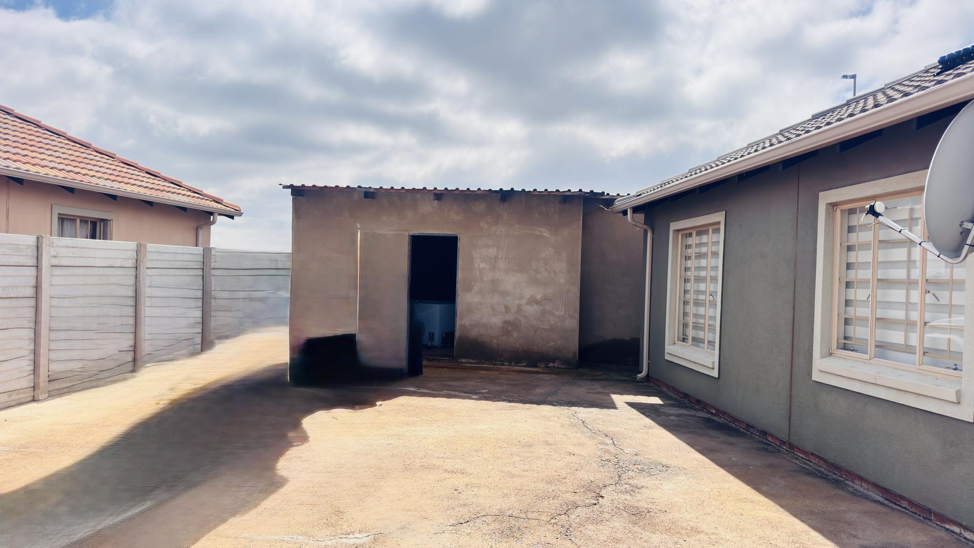 Spaces of property in Sky City