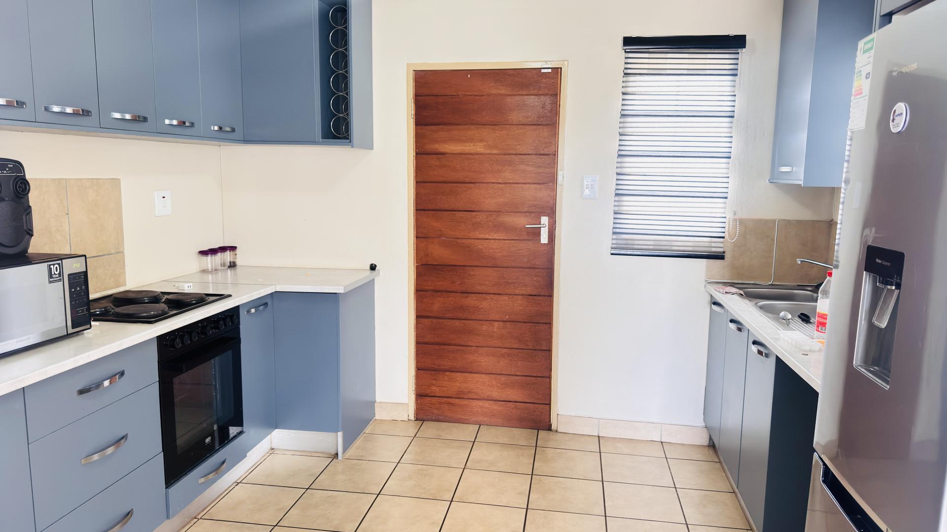 Kitchen of property in Sky City