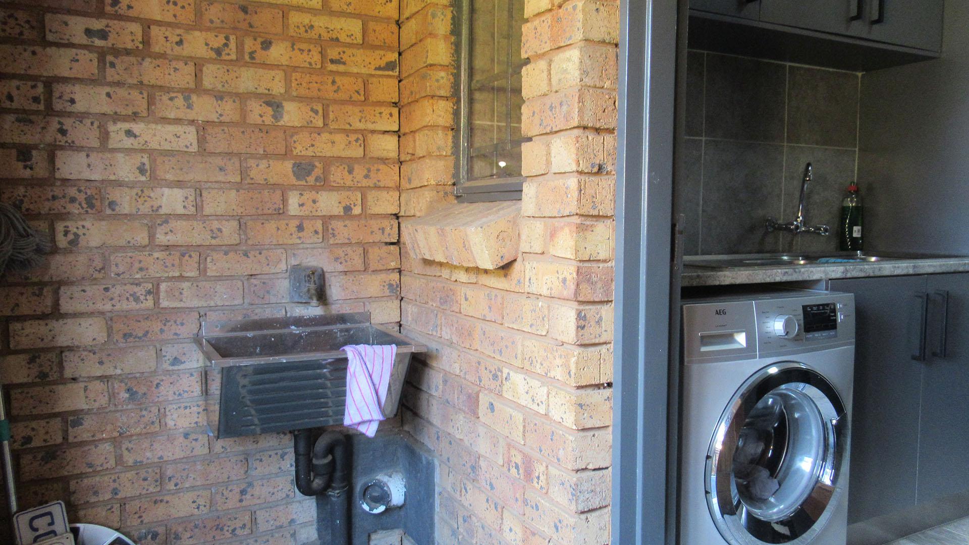 Patio - 3 square meters of property in Elspark