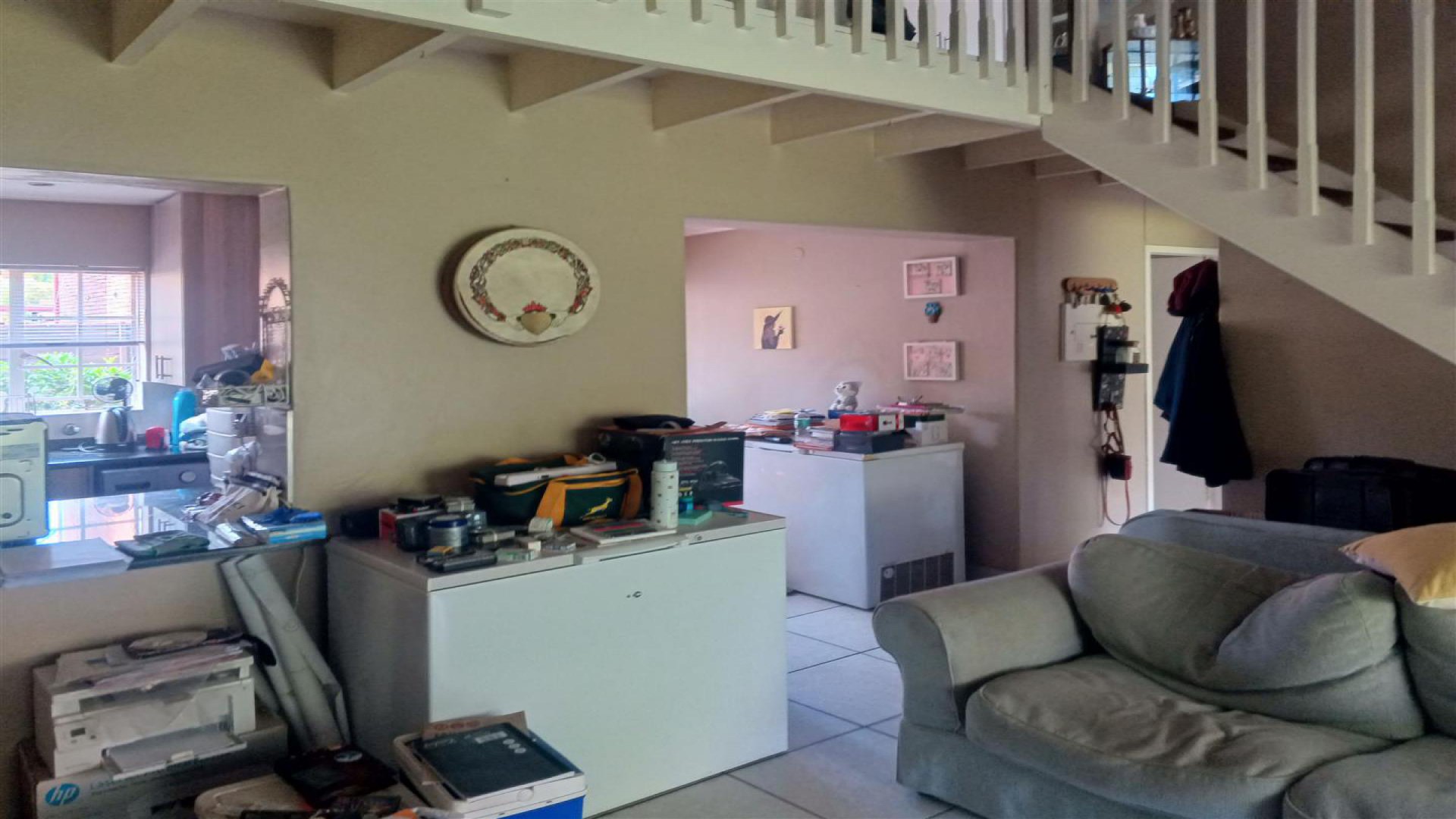 Lounges - 24 square meters of property in Kilner park