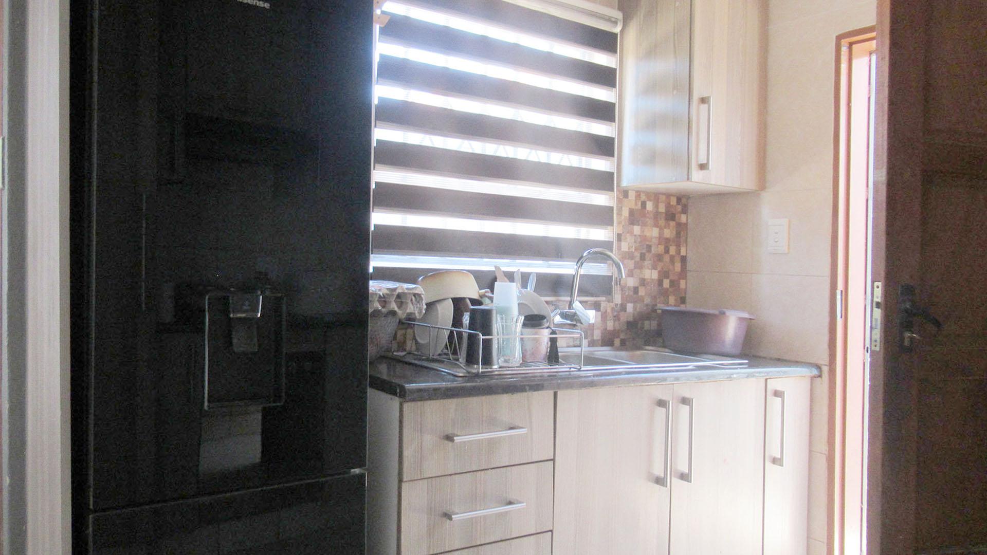 Kitchen - 7 square meters of property in Kagiso