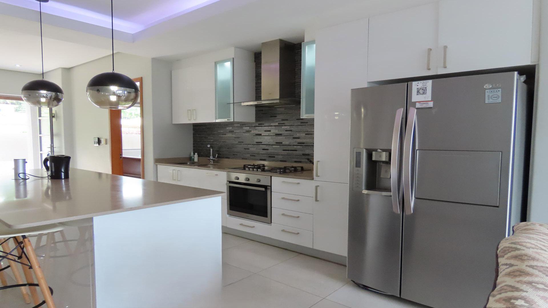Kitchen of property in Shakas Rock