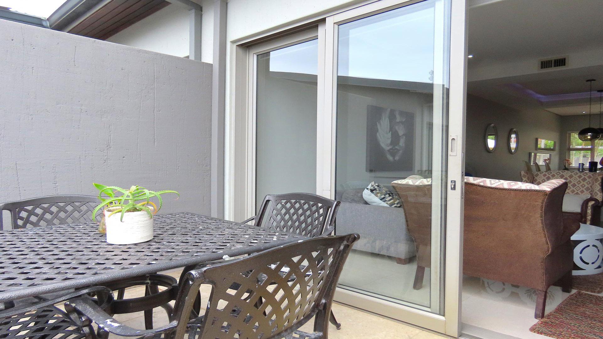 Balcony of property in Shakas Rock