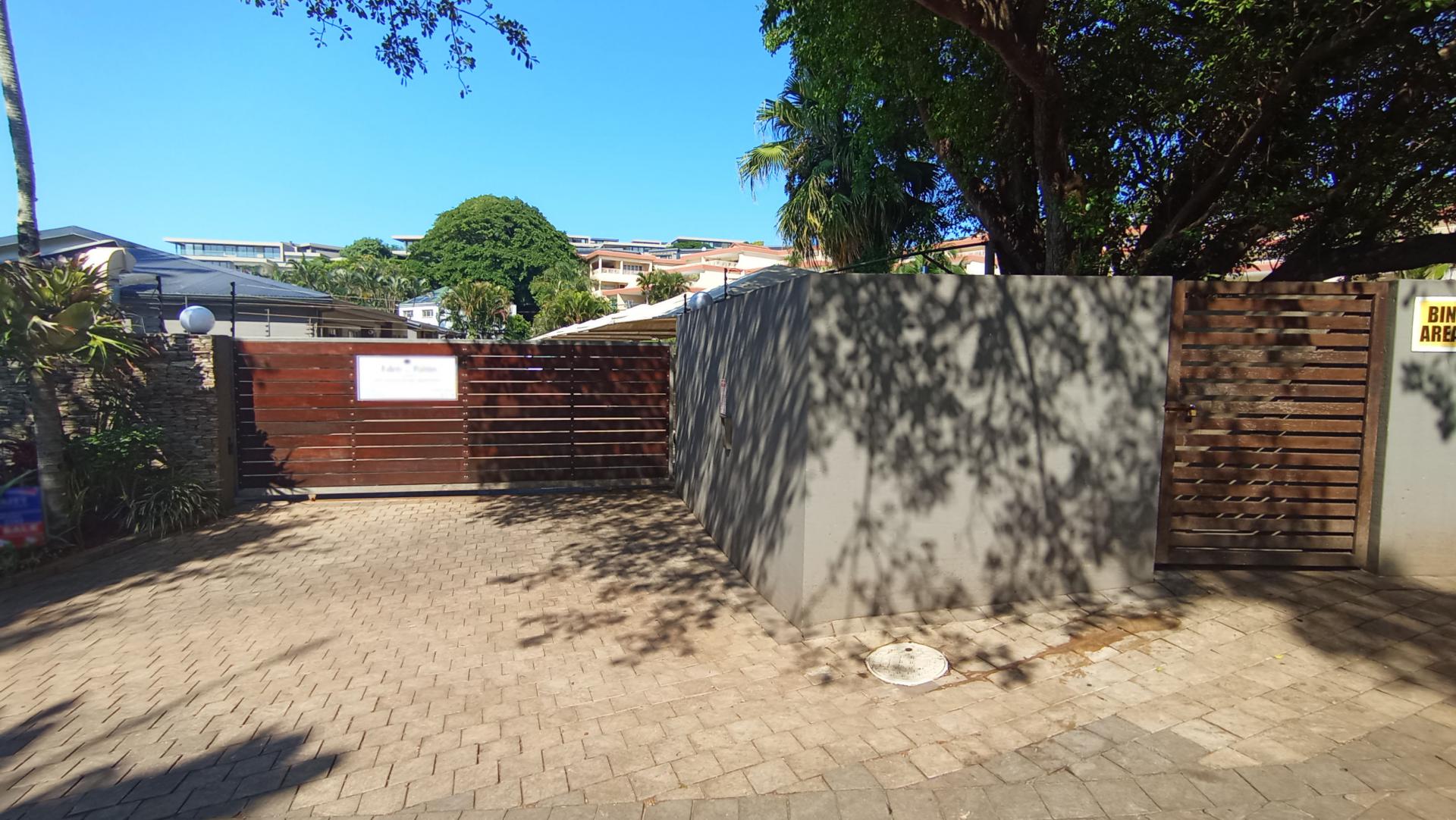 Front View of property in Shakas Rock