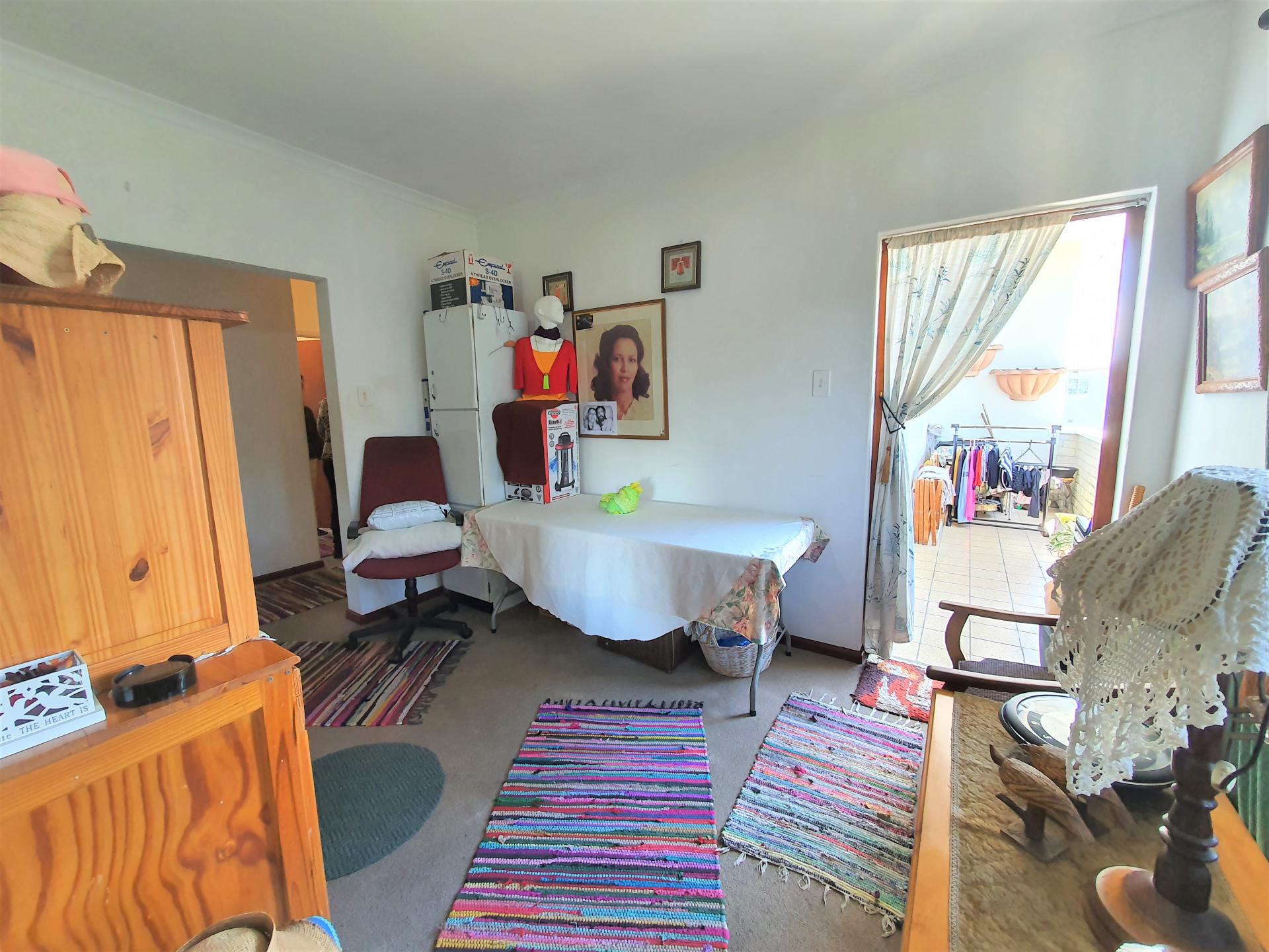  of property in Paarl