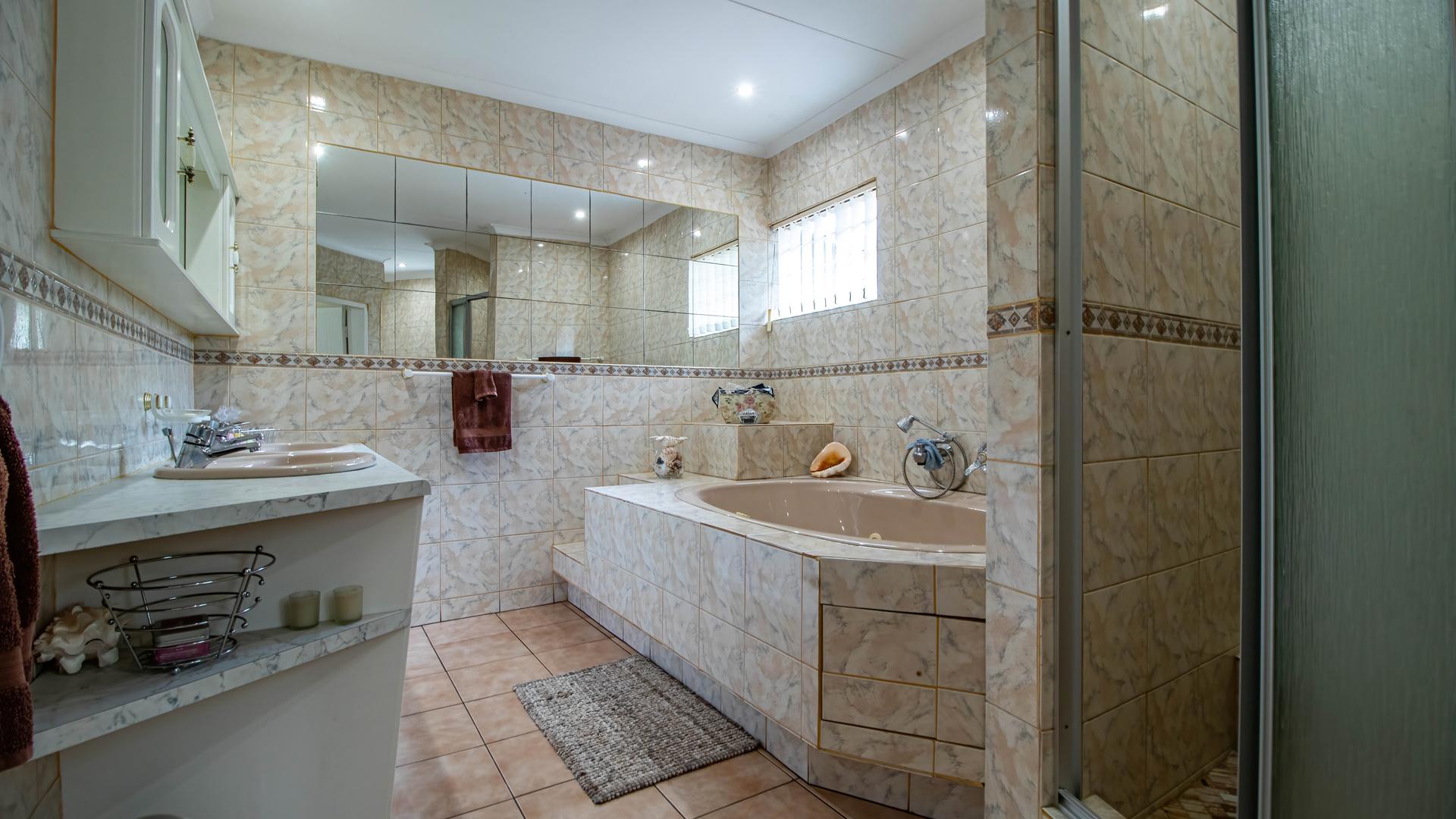  of property in Moreletapark