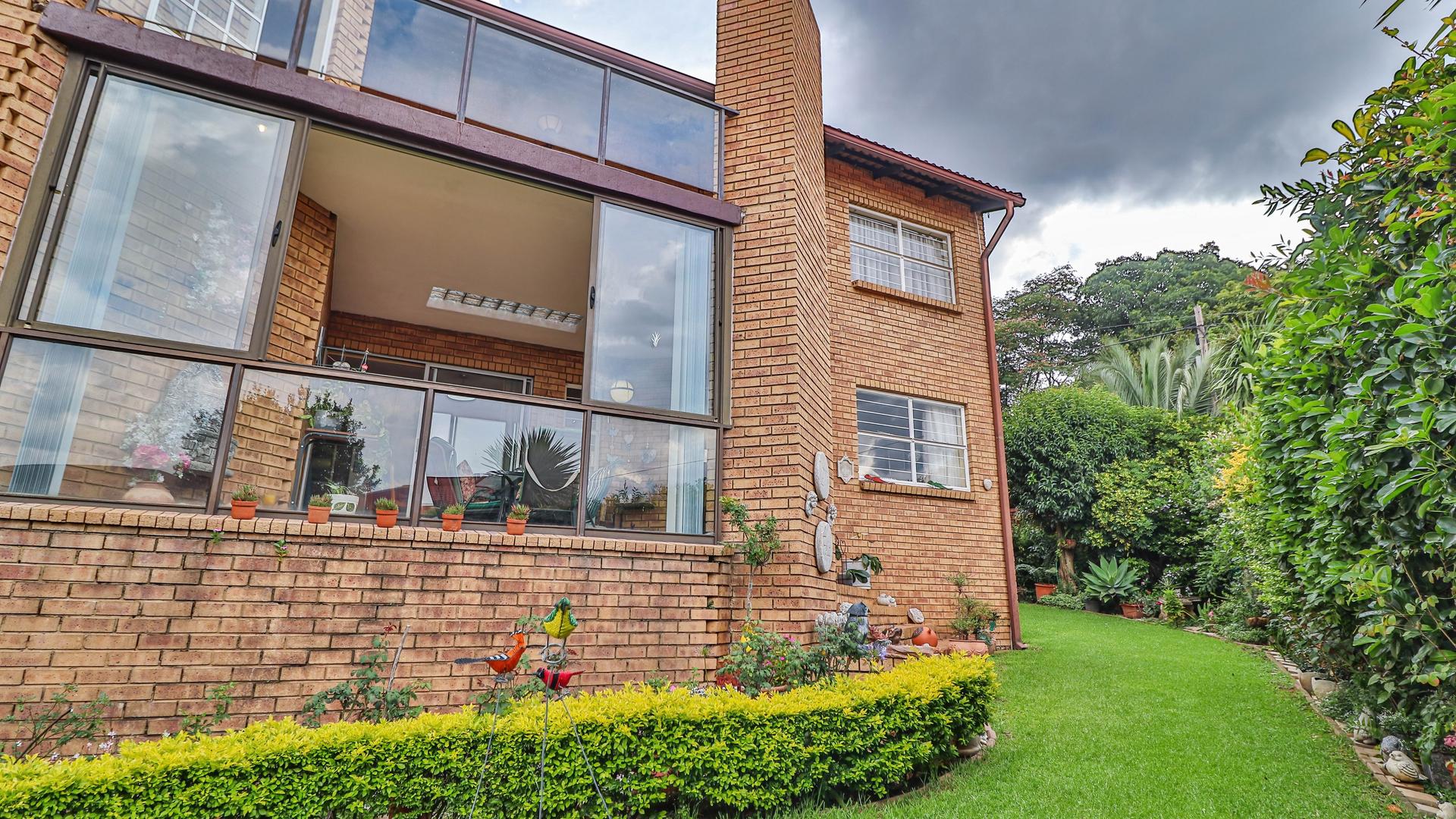  of property in Moreletapark