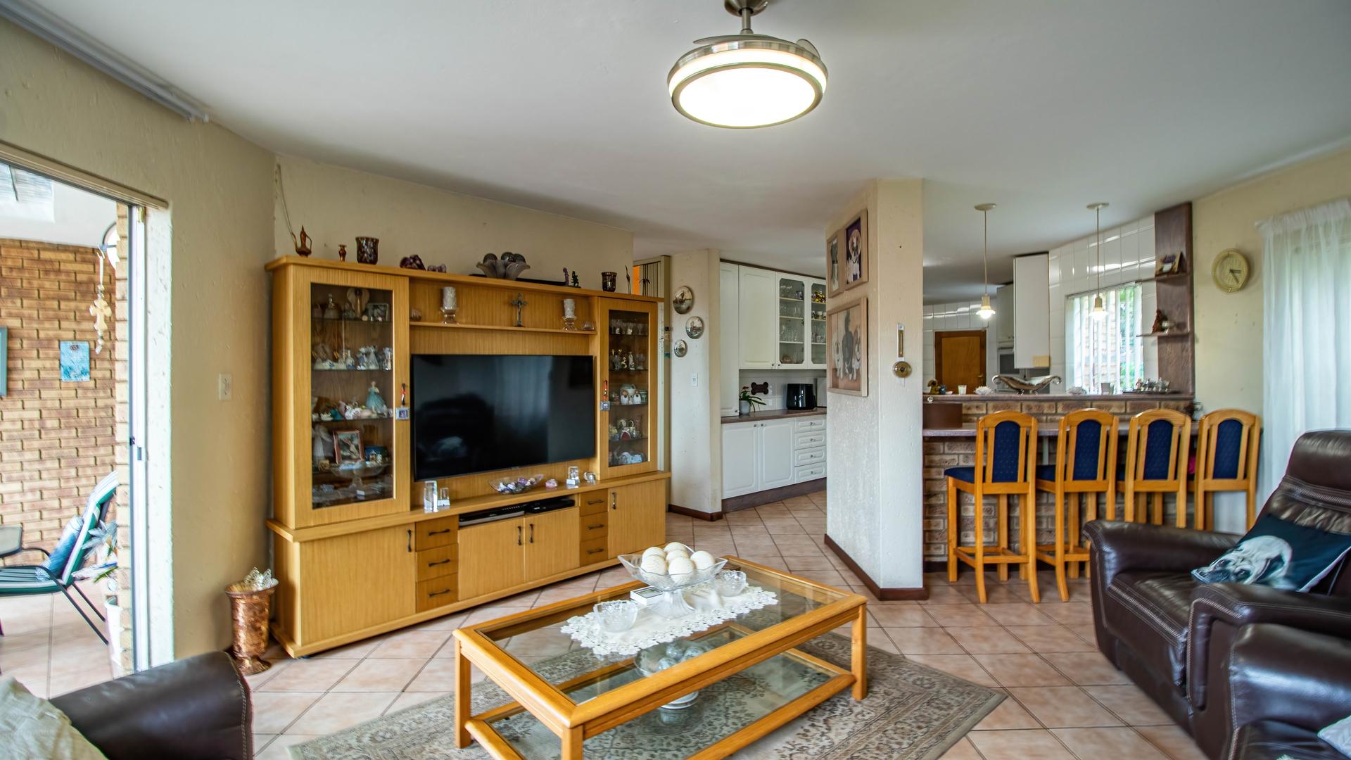  of property in Moreletapark