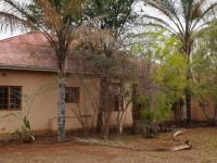  of property in Oudtshoorn