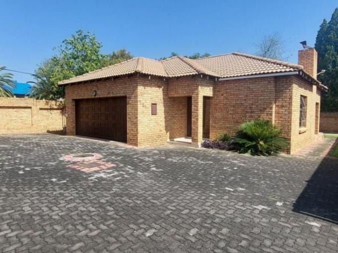 3 Bedroom Cluster to Rent in New Redruth - Property to rent - MR701598