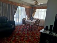  of property in Alan Manor