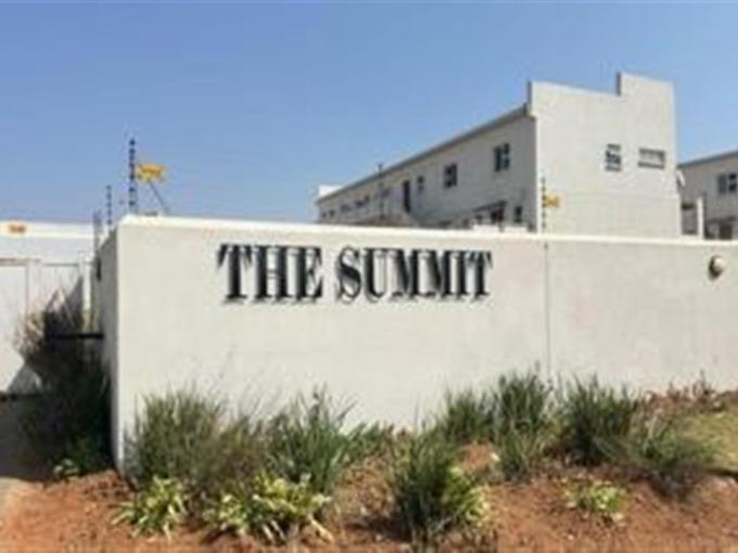 2 Bedroom Simplex for Sale For Sale in Mayberry Park - MR701621