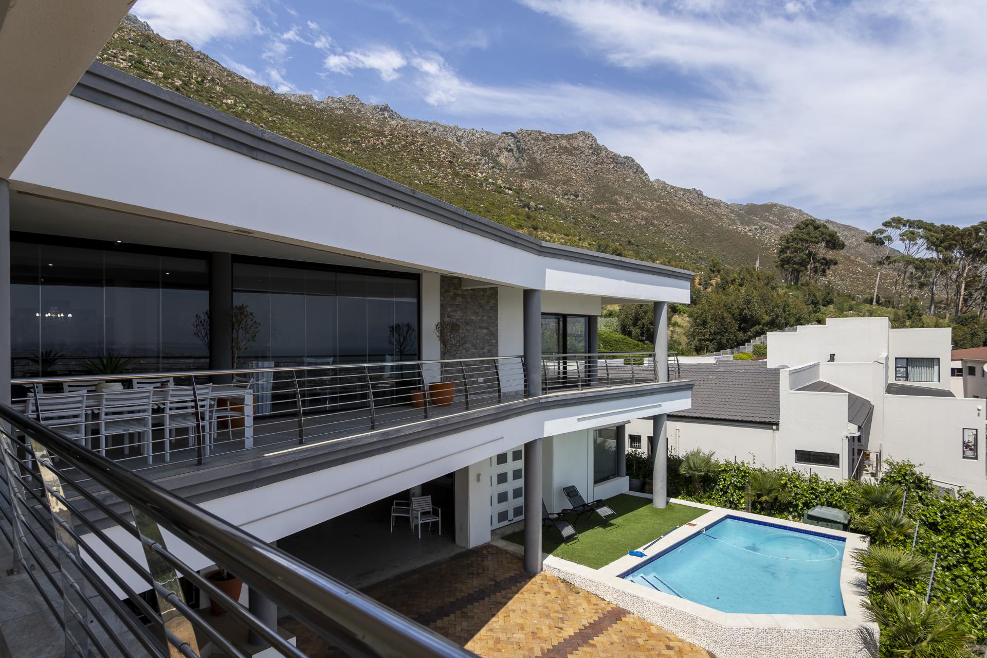  of property in Gordons Bay