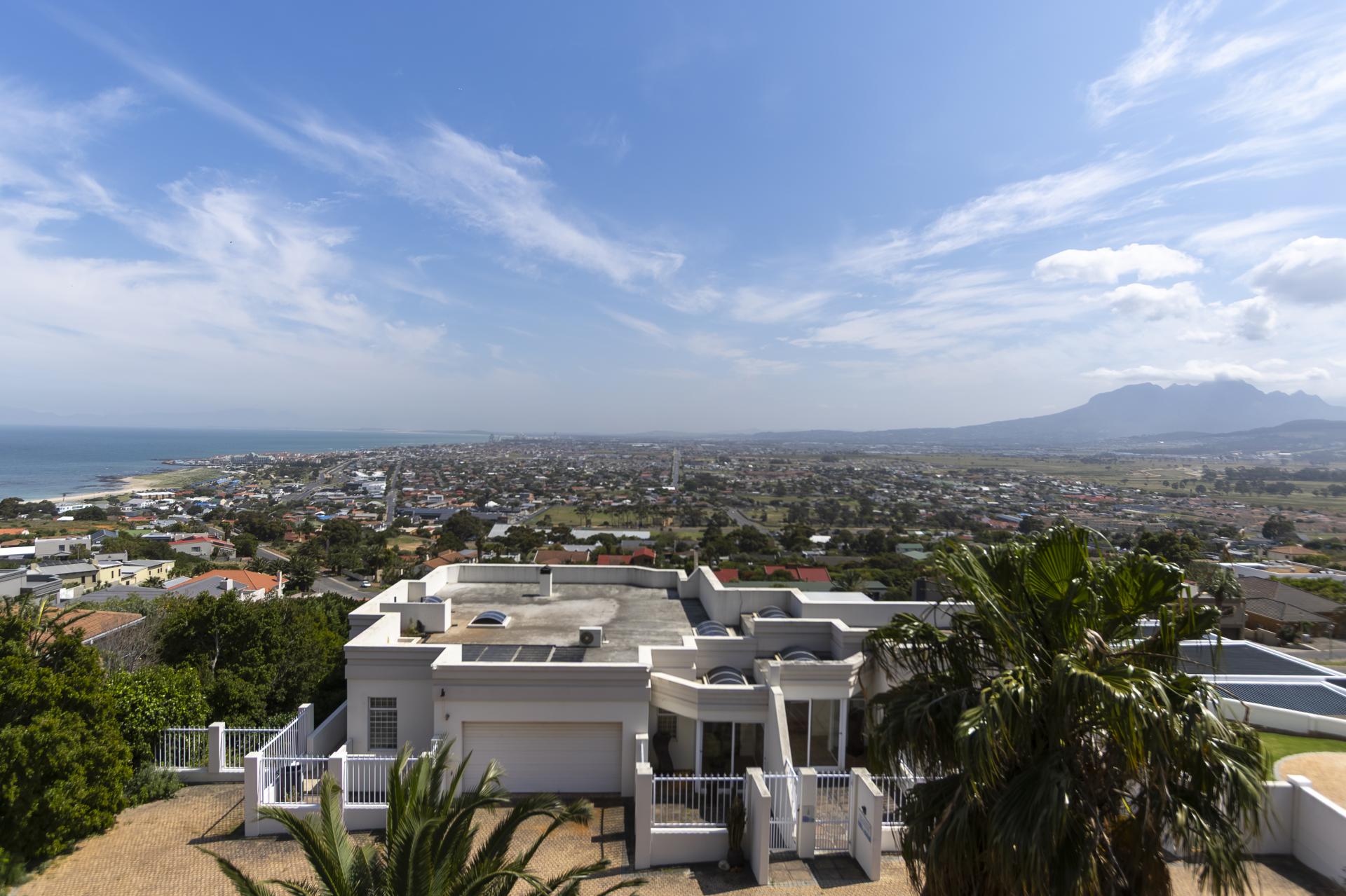  of property in Gordons Bay