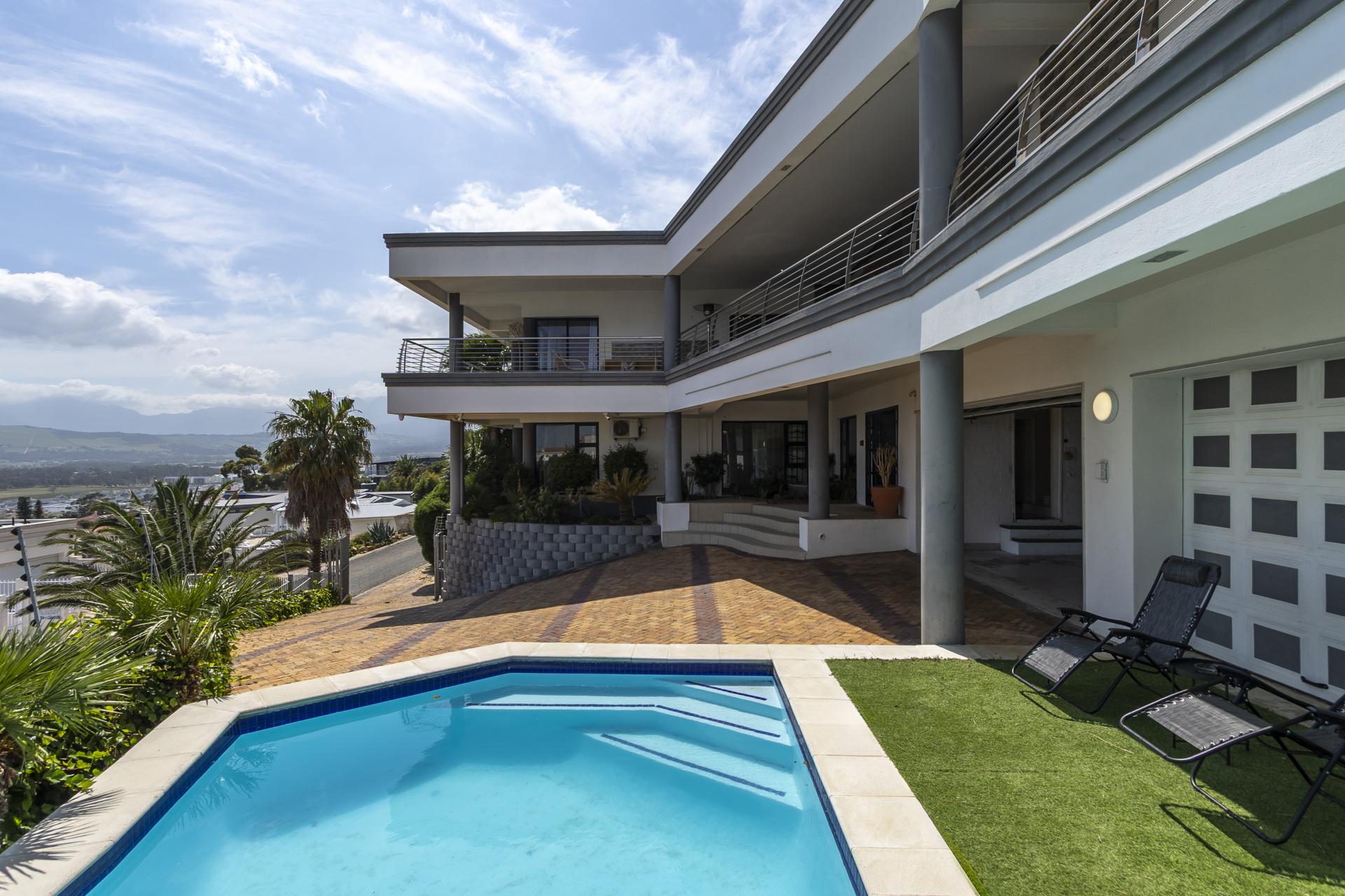  of property in Gordons Bay