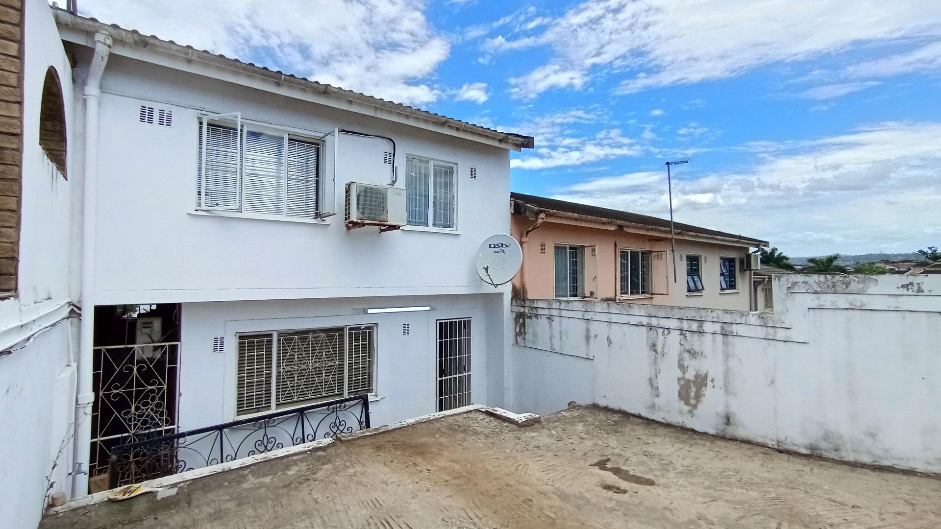 Front View of property in Sunford