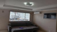 Lounges - 16 square meters of property in Sunford