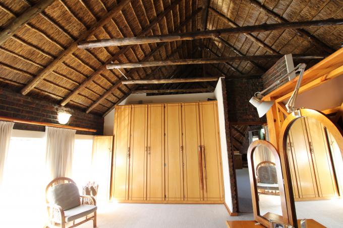 3 Bedroom House for Sale For Sale in Klerksdorp - MR701665