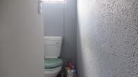 Bathroom 2 - 2 square meters of property in Savanna City