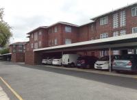 Front View of property in Meadowridge