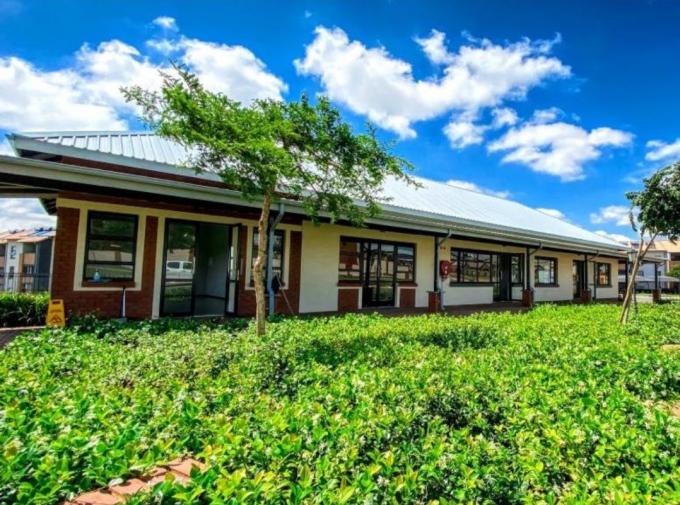 2 Bedroom Apartment for Sale For Sale in Noordwyk - MR701722