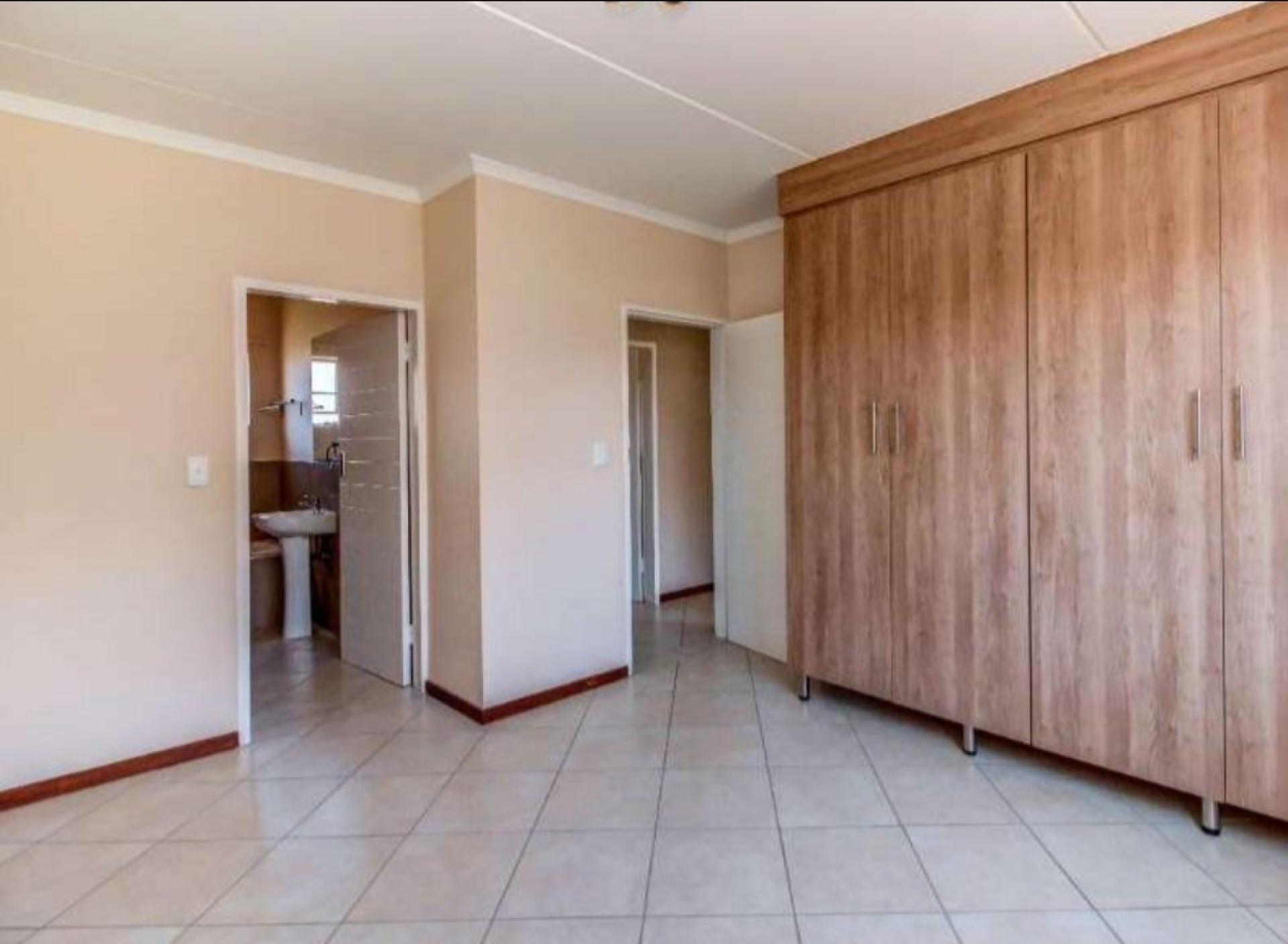  of property in Noordwyk