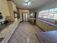  of property in Brackenhurst