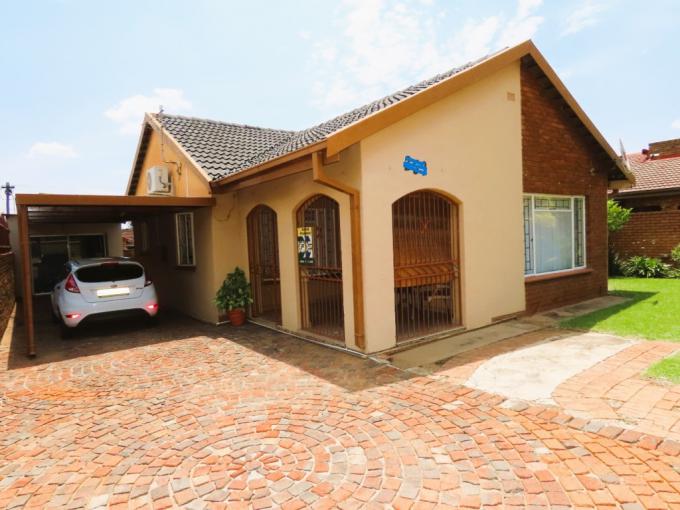 4 Bedroom House for Sale For Sale in Eersterust - MR701735
