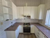  of property in Brackenhurst