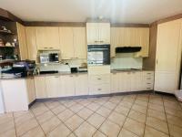  of property in Brackenhurst