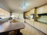  of property in Brackenhurst