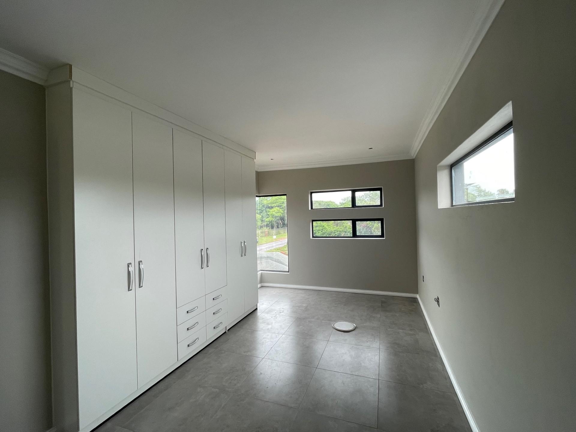  of property in Eldorette