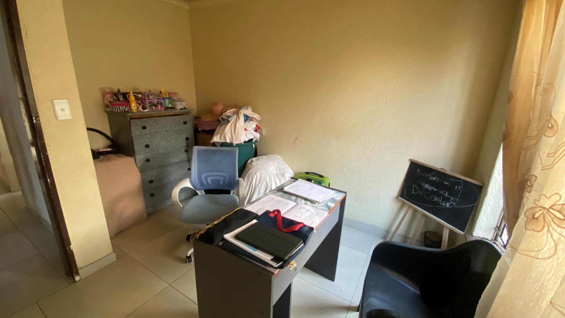 Bed Room 3 of property in Vosloorus