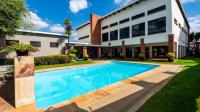 Swimming Pool of property in Greenstone Hill