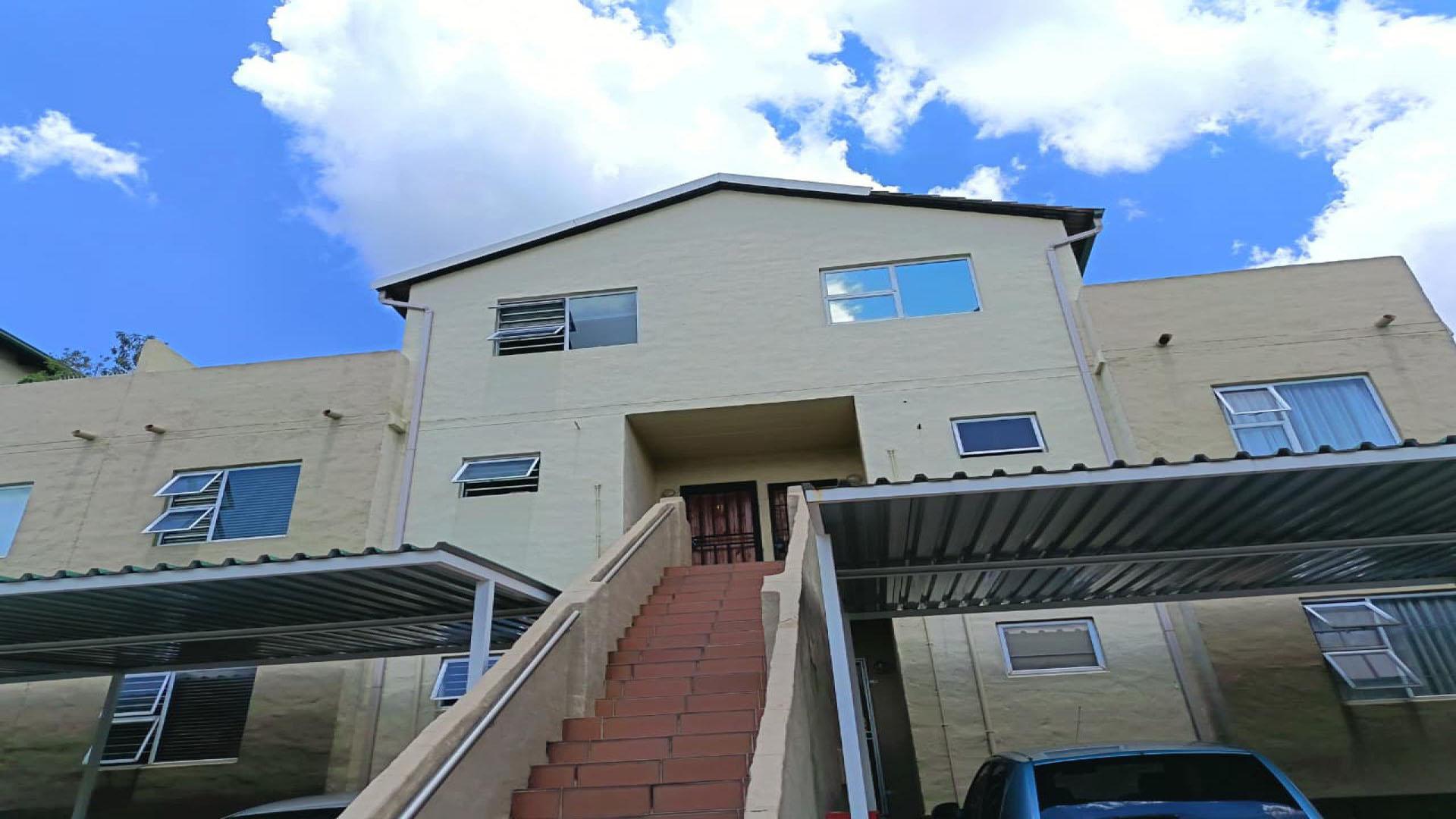 Front View of property in Noordhang