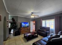  of property in Bendor