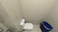 Bathroom 1 - 5 square meters of property in Bryanston